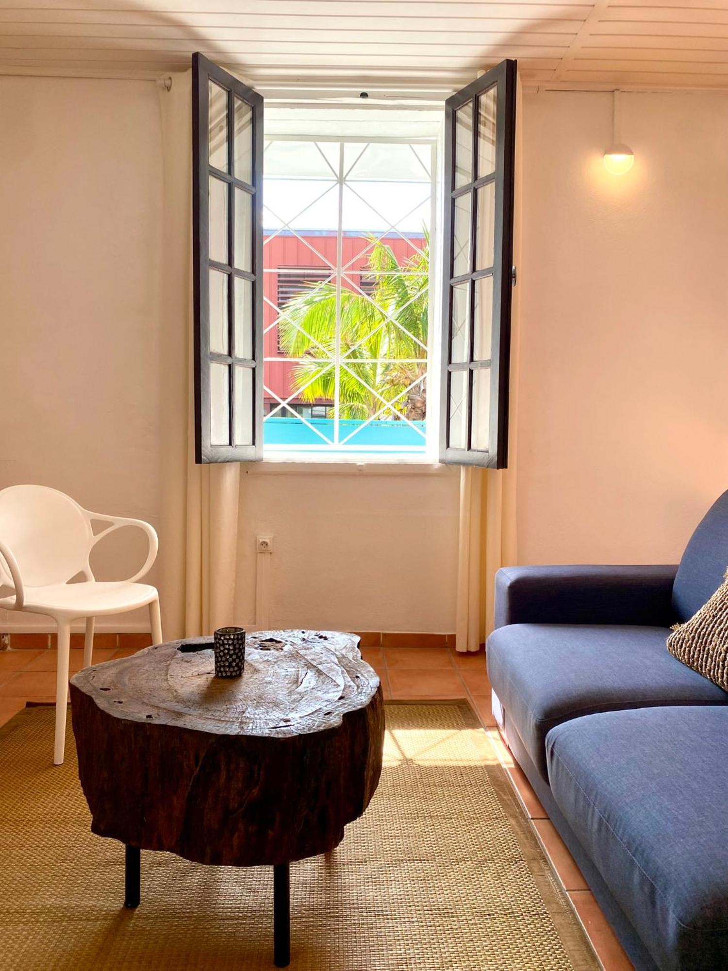 La Galerie - La Kaz Bourbon Apartment Сен-Пиер Екстериор снимка