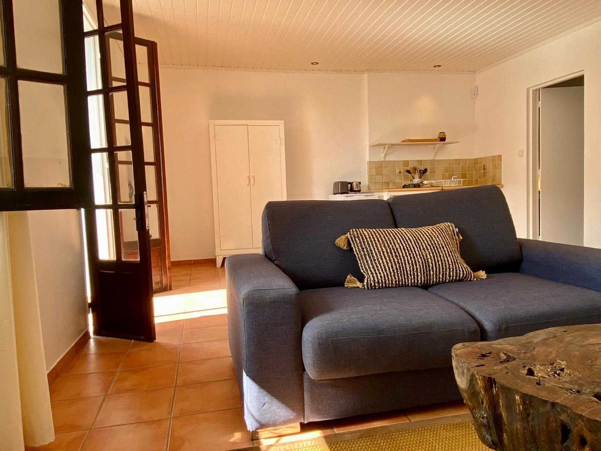 La Galerie - La Kaz Bourbon Apartment Сен-Пиер Екстериор снимка