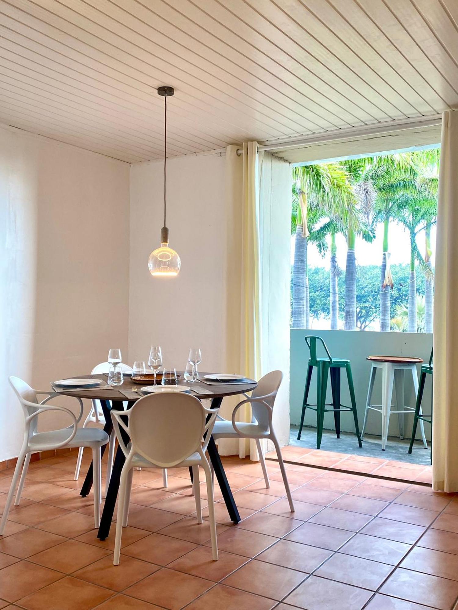 La Galerie - La Kaz Bourbon Apartment Сен-Пиер Екстериор снимка